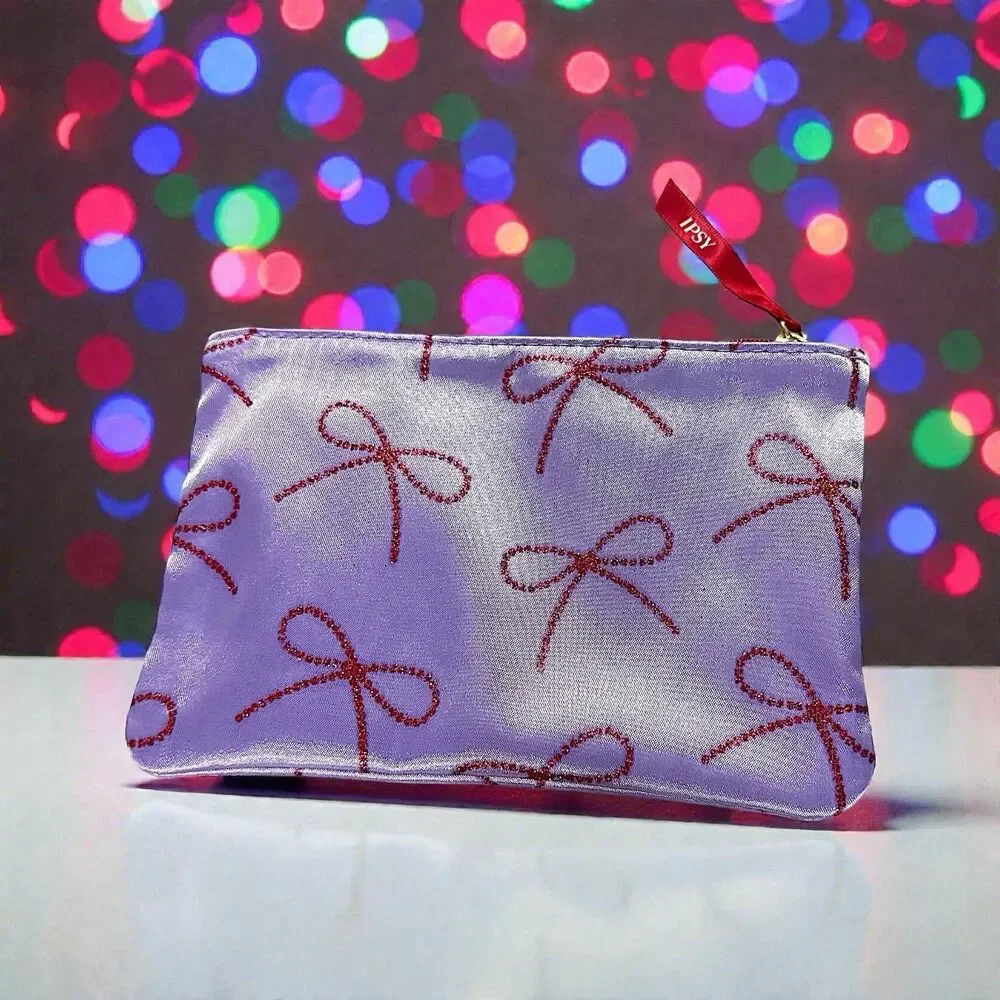 December 2025 Ipsy Glam Bag NWOB 5x7” - Bag only